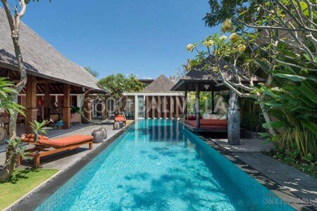 Villa-Des-Indes-II-Seminyak-Bali-villa-for-rent-n