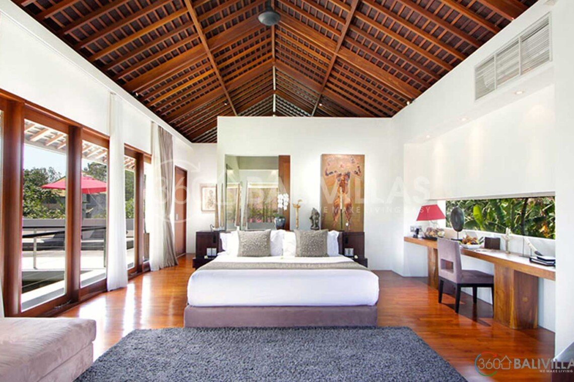 Villa-Kalyani-Berawa-Bali-villa-for-rent-n