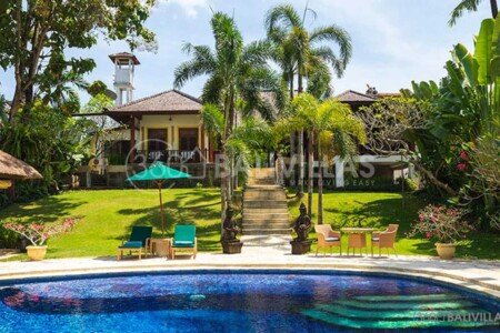 Villa-Mako-Pererenan-Bali-villa-for-rent-o