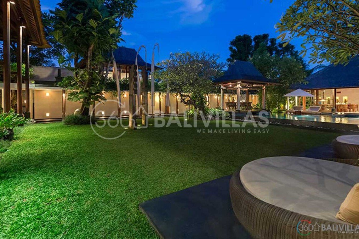 Villa-Ramadewa-Seminyak-Bali-villa-for-rent-c