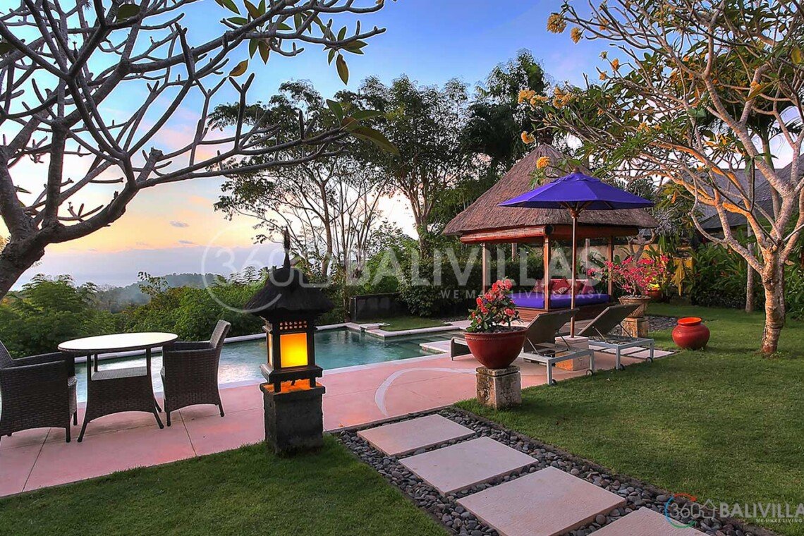 Villa-Indah-manis-honeymoon-Pecatu-villa-for-rent-360BaliVillas-e