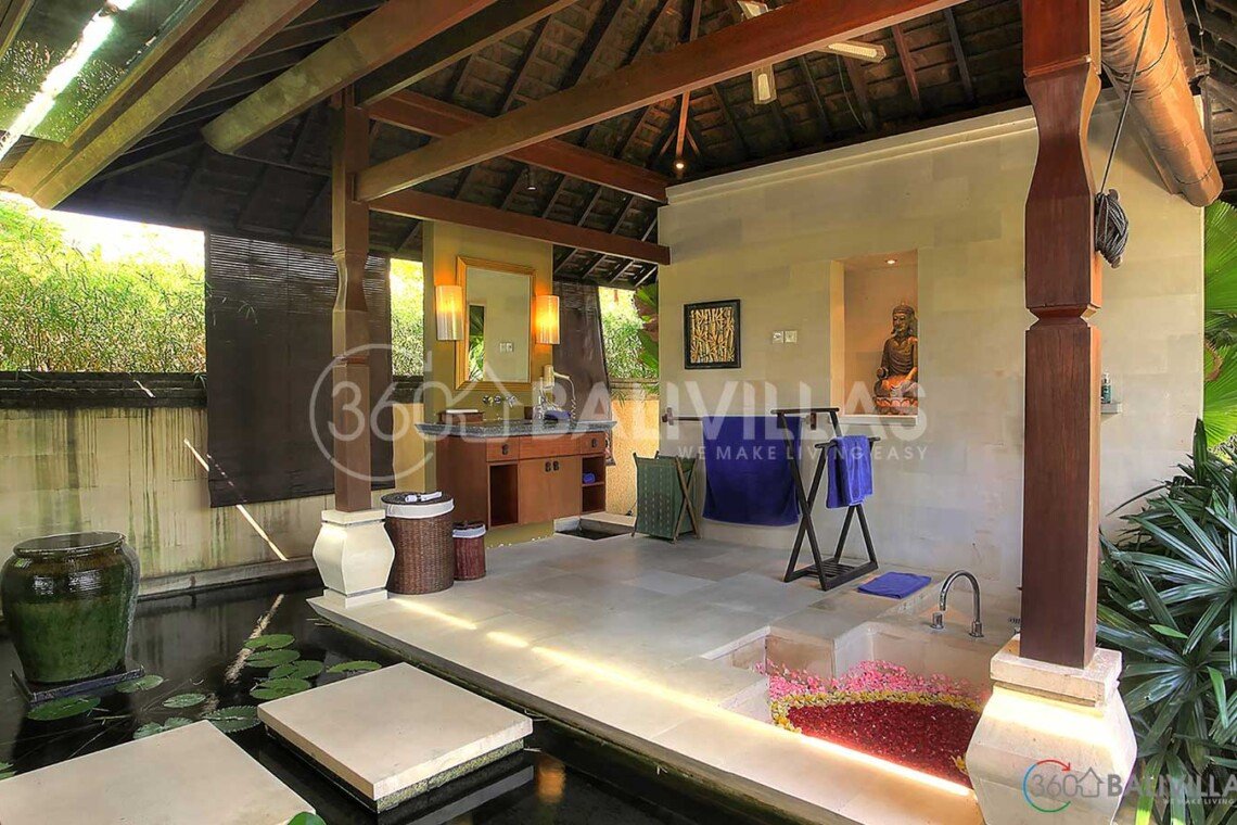 Villa-Indah-manis-honeymoon-Pecatu-villa-for-rent-360BaliVillas-k